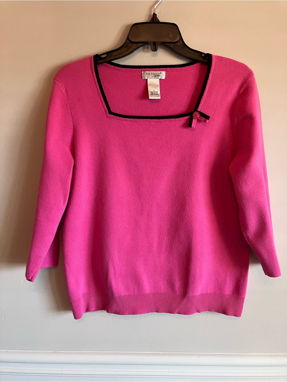 Kim Rogers Signature Retro Sweater Size L. TWEE pink black trim bow detail